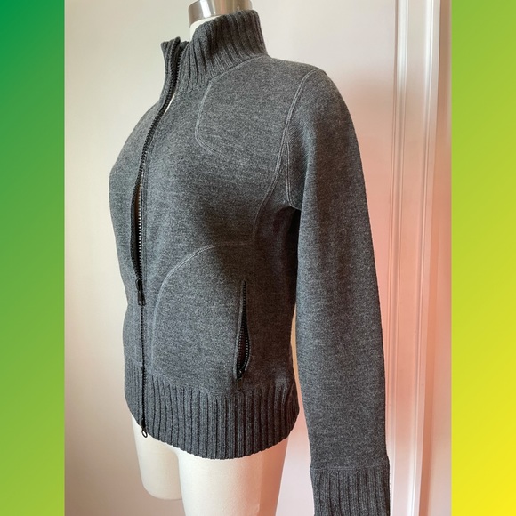 Vintage circa 2000, Kors by Michael Kors 100% wool heavy sweater Jacket - Picture 2 of 6